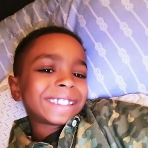 Meet your Posher, Dennis